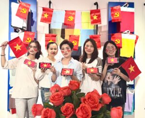 Kỷ niệm thống nhất đất nước cùng Hằng Lực Textile